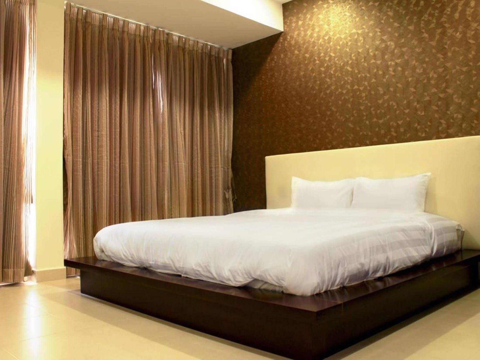 Song Hung Hotel & Serviced Apartments - Can Ho Dich Vu & Khach San Ho Či Minovo Město Exteriér fotografie